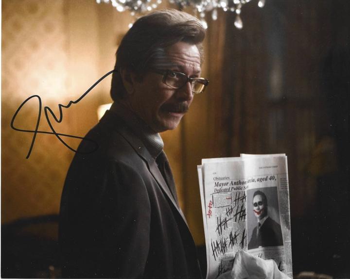 Gary Oldman &mdash; The Dark Knight (Commissioner Gordon) &mdash; signed 8&times;10 photo
