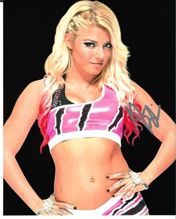 Alexa Bliss 8